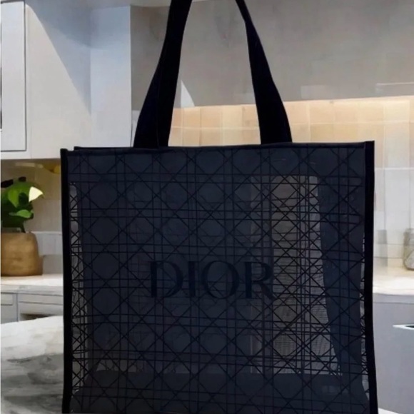 Dior Elegant Black Mesh Tote - Picture 1 of 4